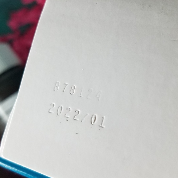 Cleanser Bundle + samples - Picture 7 of 10